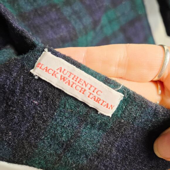 Medium Pendleton Wool Shirt – Black Watch Tartan, Size M, Made in USA - Picture 3 of 6